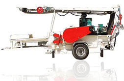 大型移動綜合破碎機(jī)