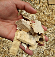 移動柴油木頭切片機效果2