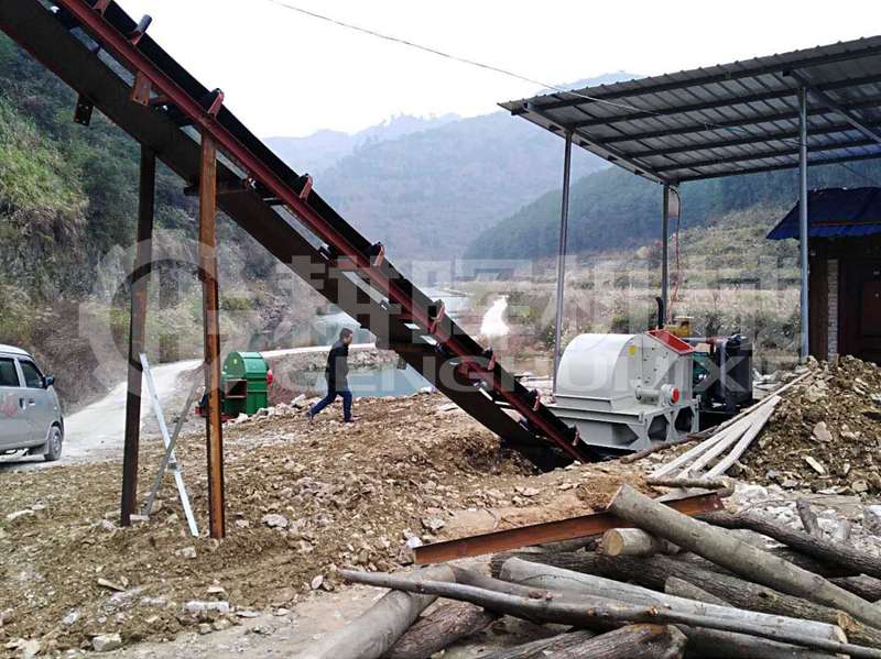 貴州木削機現場