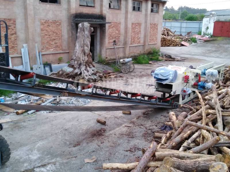 216木渣機中型木片粉碎機217木片機右面