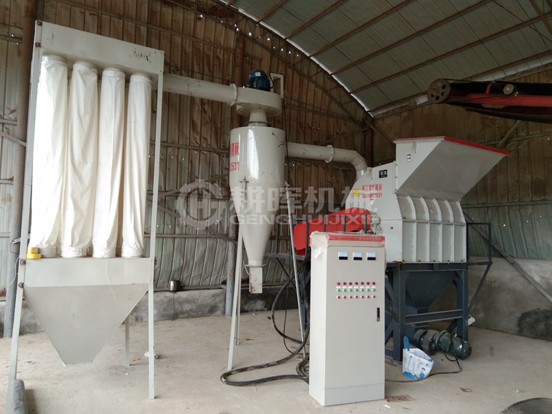 松樹枝粉碎生產線濕樹枝粉碎生產線新鮮樹枝粉碎機生產線