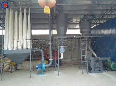 木屑磨粉設備把秸稈磨成面粉狀的機器木粉機