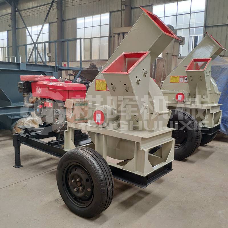 柴油動力削片機柴油機木材削片機移動木柴削片