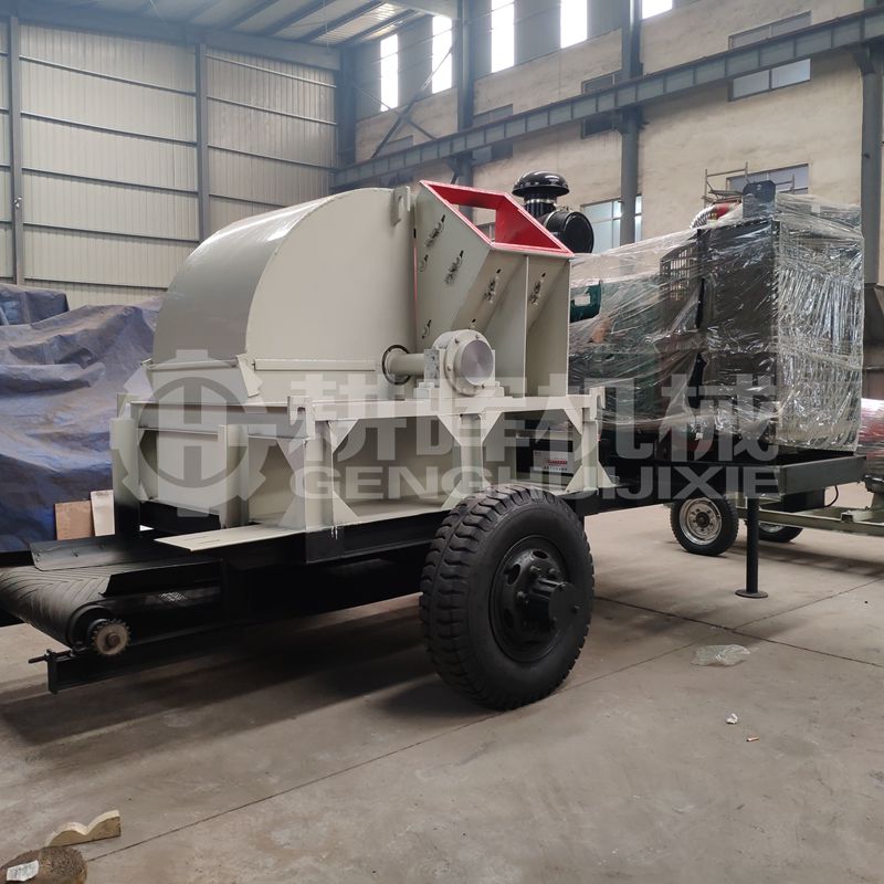 1500型移動(dòng)木材粉碎車(chē)330馬力柴油機(jī)自發(fā)電GH1500移
