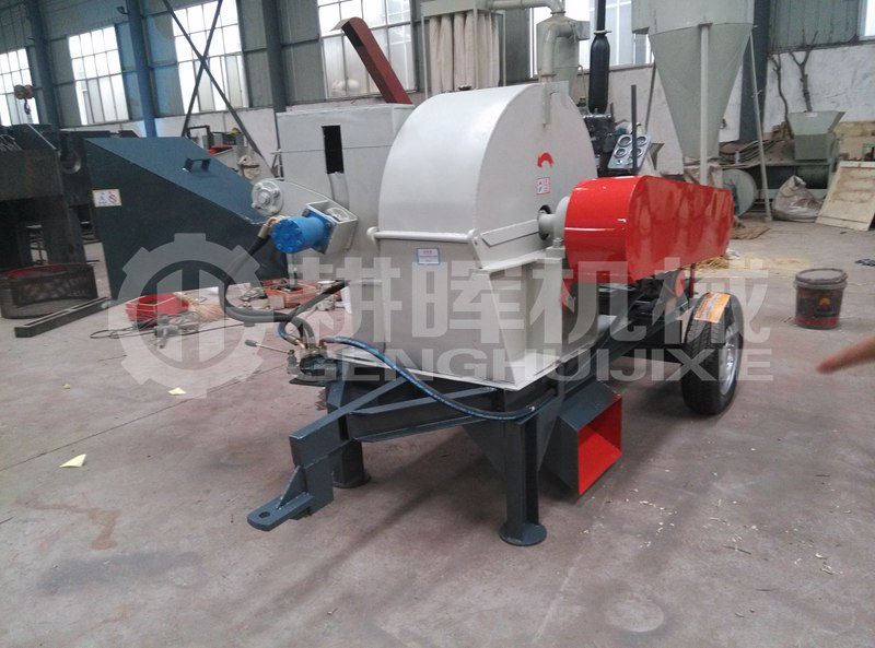 5CM以內(nèi)細料專用食用菌鋸末機GH800移動碎枝木削機