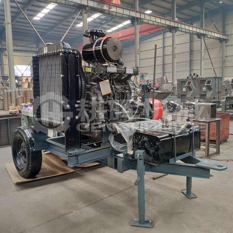 1米移動柴油菇木粉碎機大型移動柴油食用菌料粉