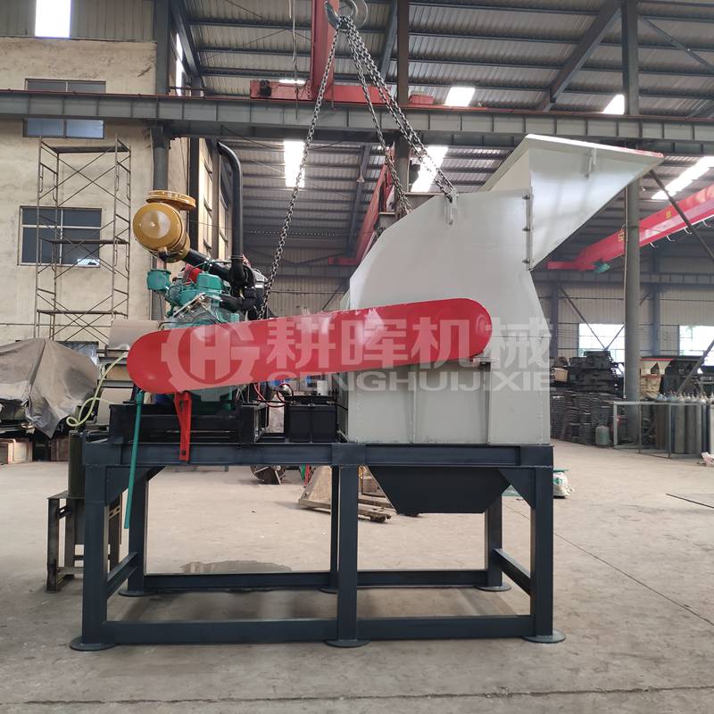 6缸柴油機鋸末機220馬力柴油鋸末粉碎機