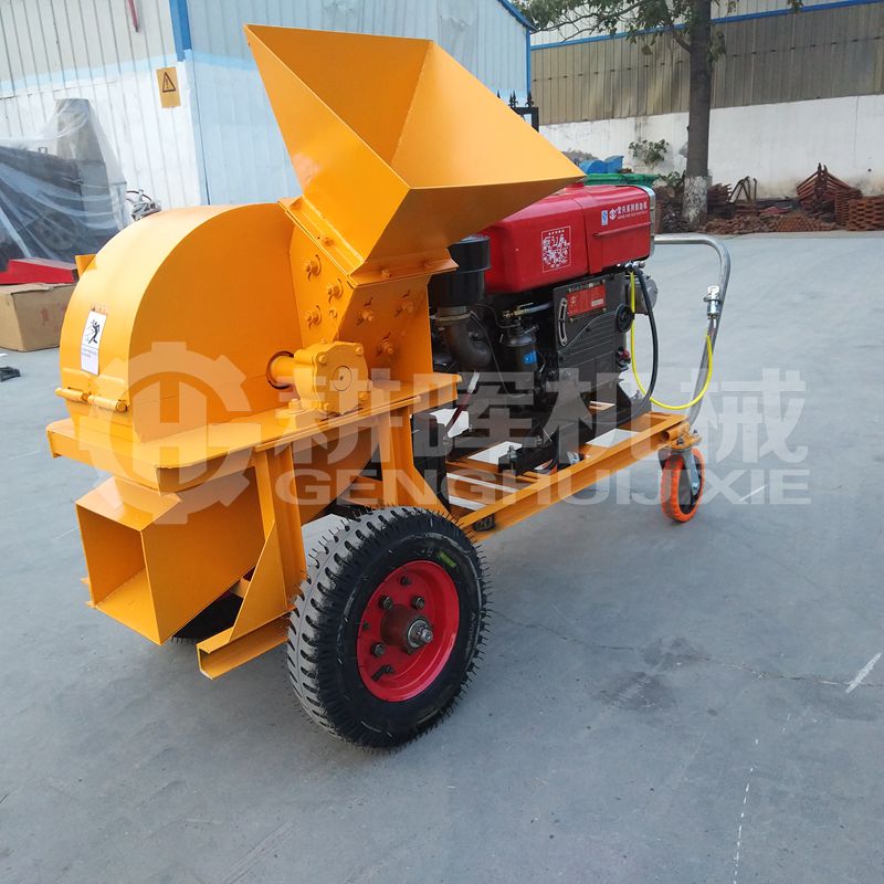 小型移動柴油樹枝粉沫機小型移動柴油碎枝機