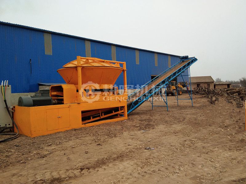 圓盤樹根粉碎機現場