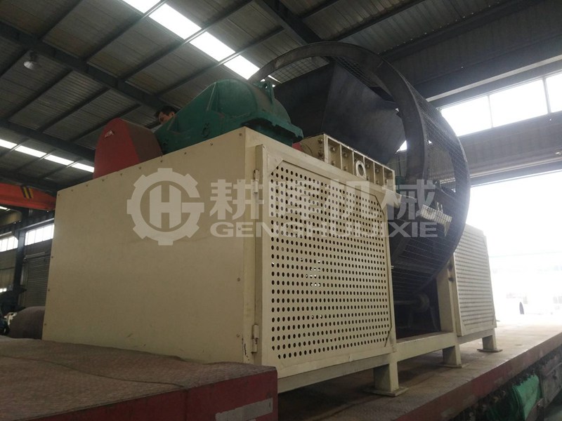 大型輪胎粉碎機大型輪胎破碎機大型輪胎撕碎機