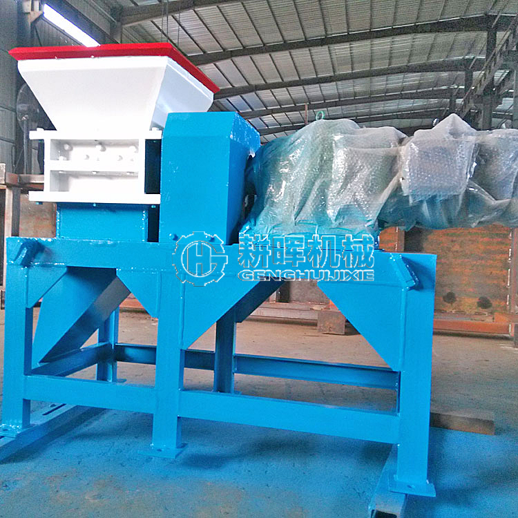 骨頭撕碎機 牛羊骨頭破碎機 棒骨腿骨粉碎機