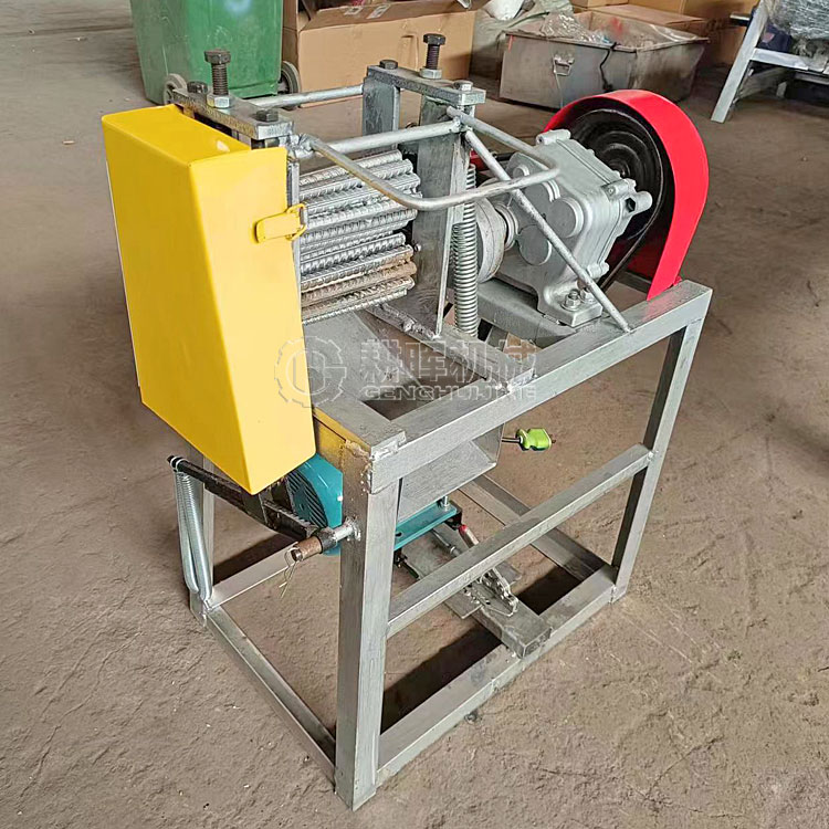 小型樹枝去皮機 桑枝桂枝剝皮機 樹枝脫皮機