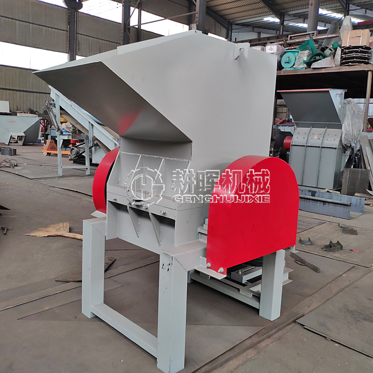 松樹皮粉碎篩分生產(chǎn)線